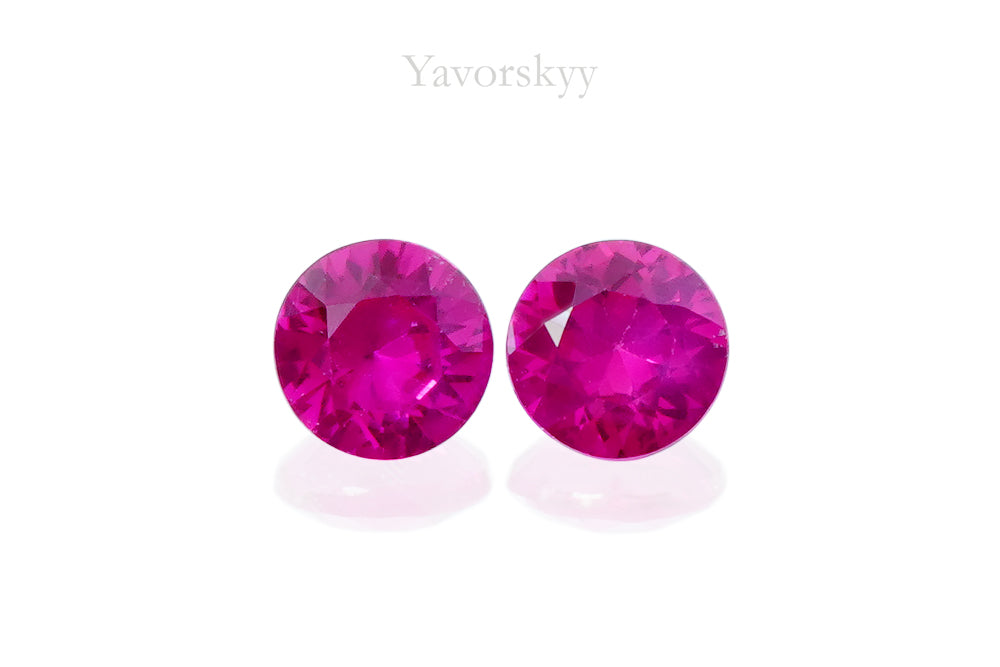 Ruby 0.28 ct / 2 pcs