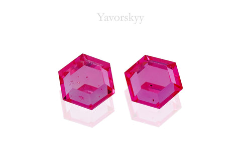 Pinkish-red Spinel 0.43 ct / 2 pcs
