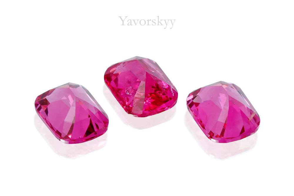 A photo of red spinel 0.66 ct bottom view