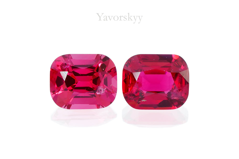 Red Spinel 0.77 ct / 2 pcs