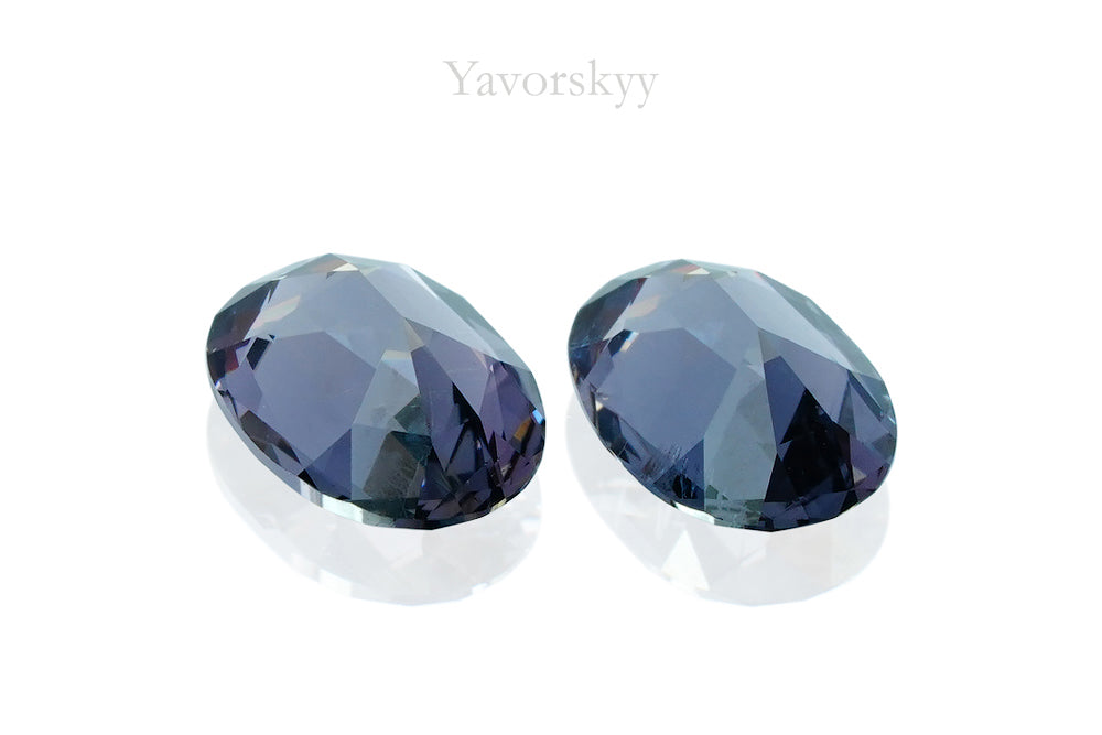 Grey Spinel 0.84 ct / 2 pcs - Yavorskyy
