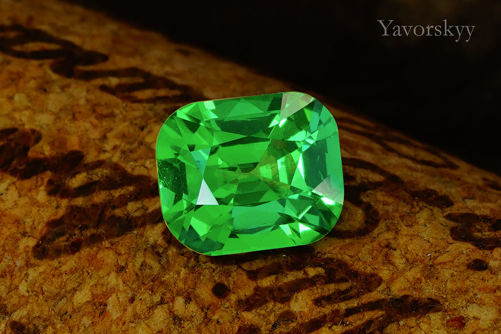 Tsavorite 1.07 cts - Yavorskyy