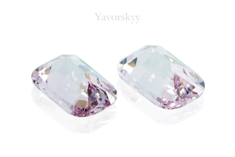 Grey Spinel 1.13 cts / 2 pcs