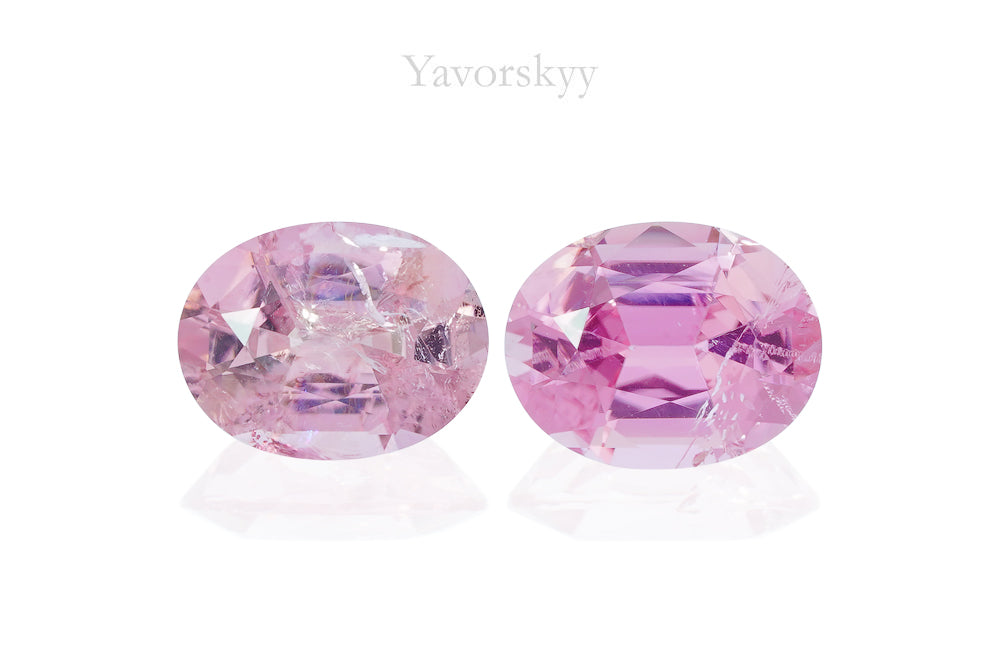 A pair of pink tourmaline oval 1.37 carats front view photo