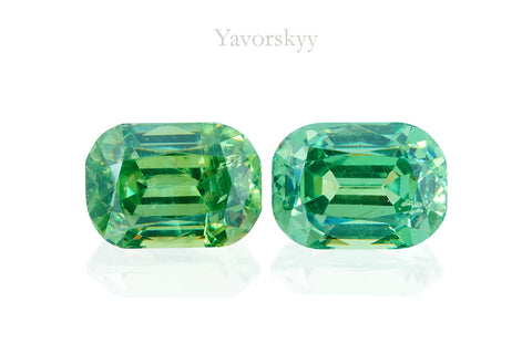 Demantoid 1.62 cts / 2 pcs