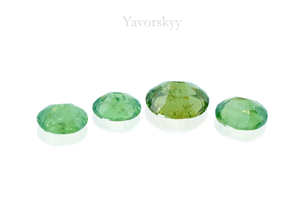 1.84cts green Demantoid back view picture