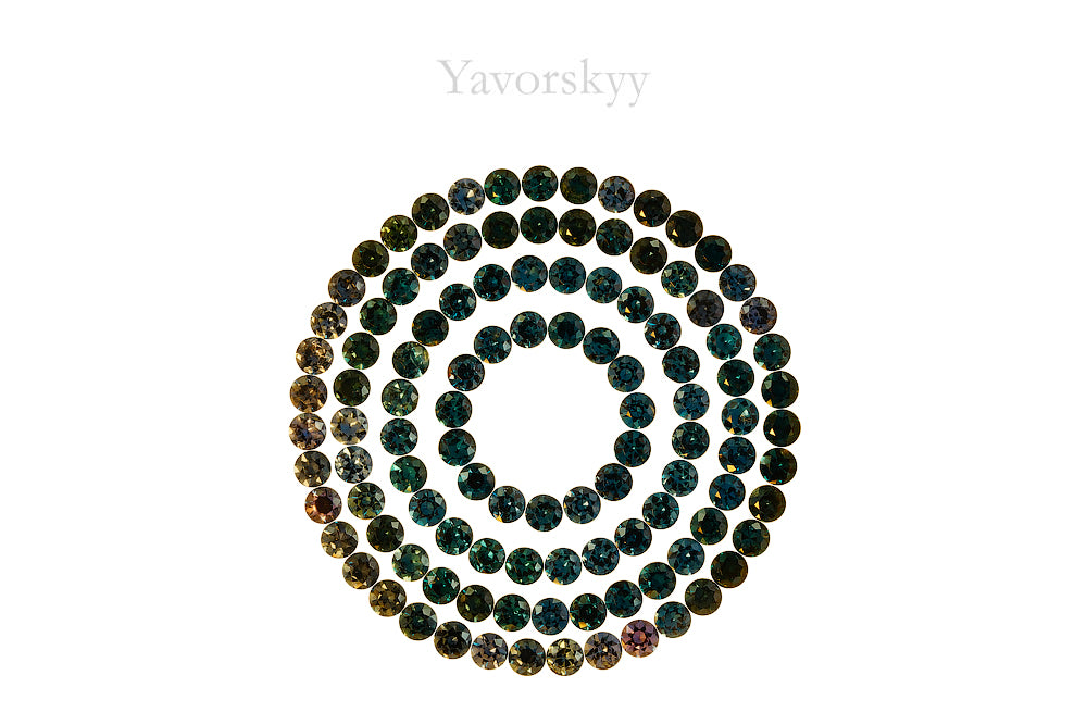 Color-change Garnet 16.46 cts / 110 pcs