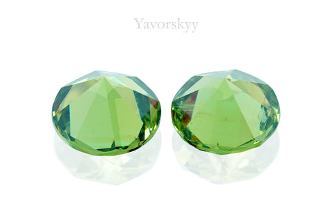 Demantoid 3.23 cts / 2 pcs