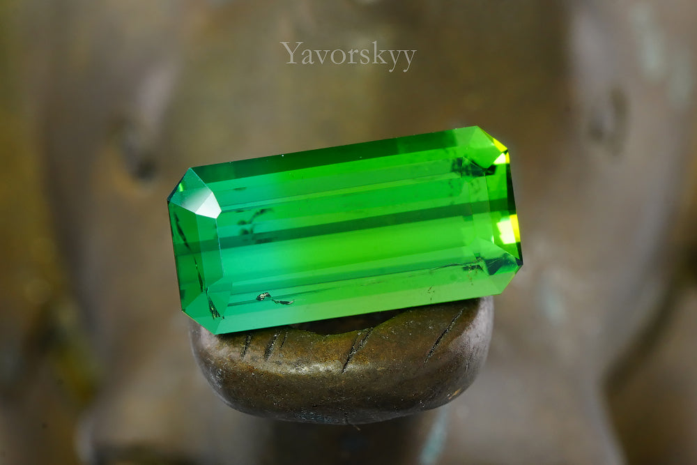 Fine green tourmaline 3.88 cts photo