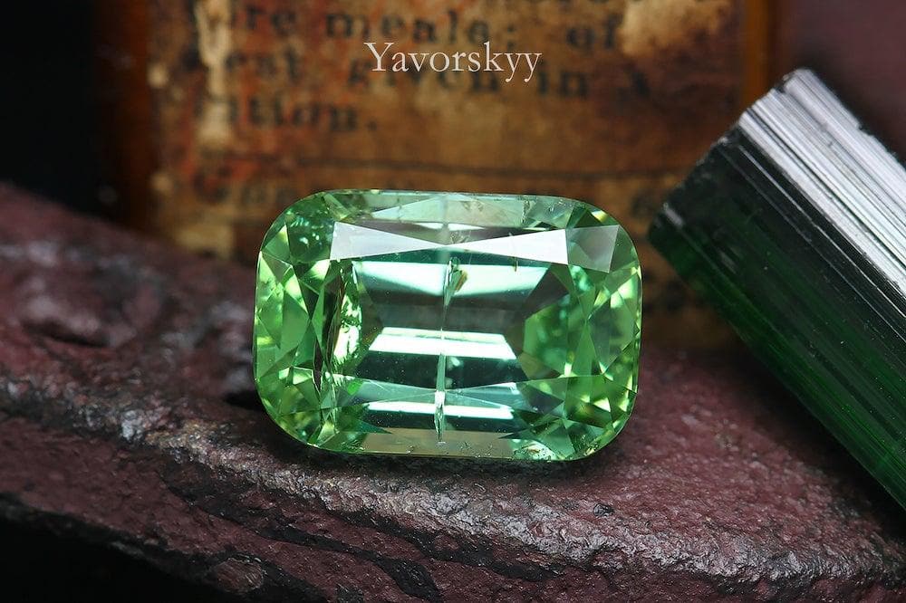 Natural green tourmaline 6.04 carats