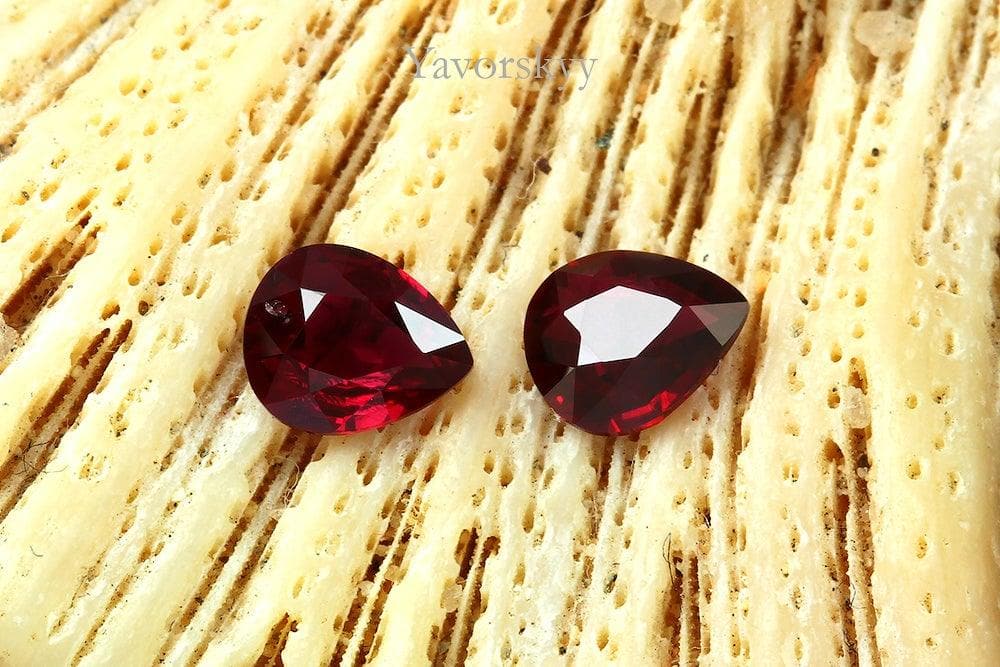 Ruby No Heat 0.97 cts / 2 pcs - Yavorskyy