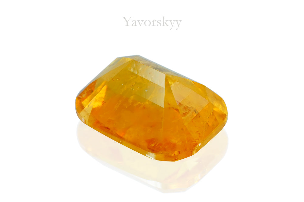 Photo of bottom view of clinohumite 1.20 carats