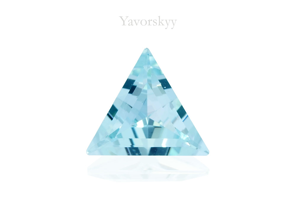 Aquamarine 1.29 cts bottom view photo