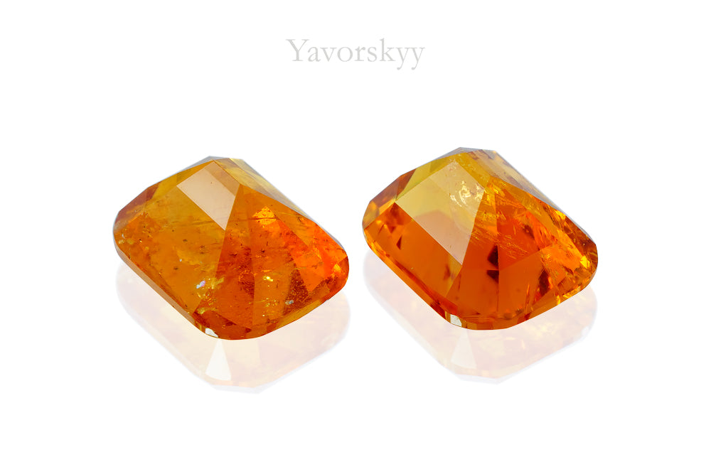 Matched pair clinohumite cushion 1.96 cts back side picture