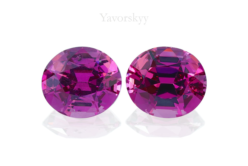 Rhodolite 3.92 cts / 2 pcs