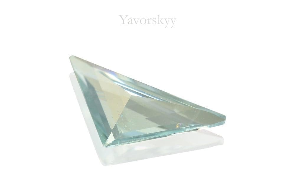Botton view photo of aquamarine 0.44 ct