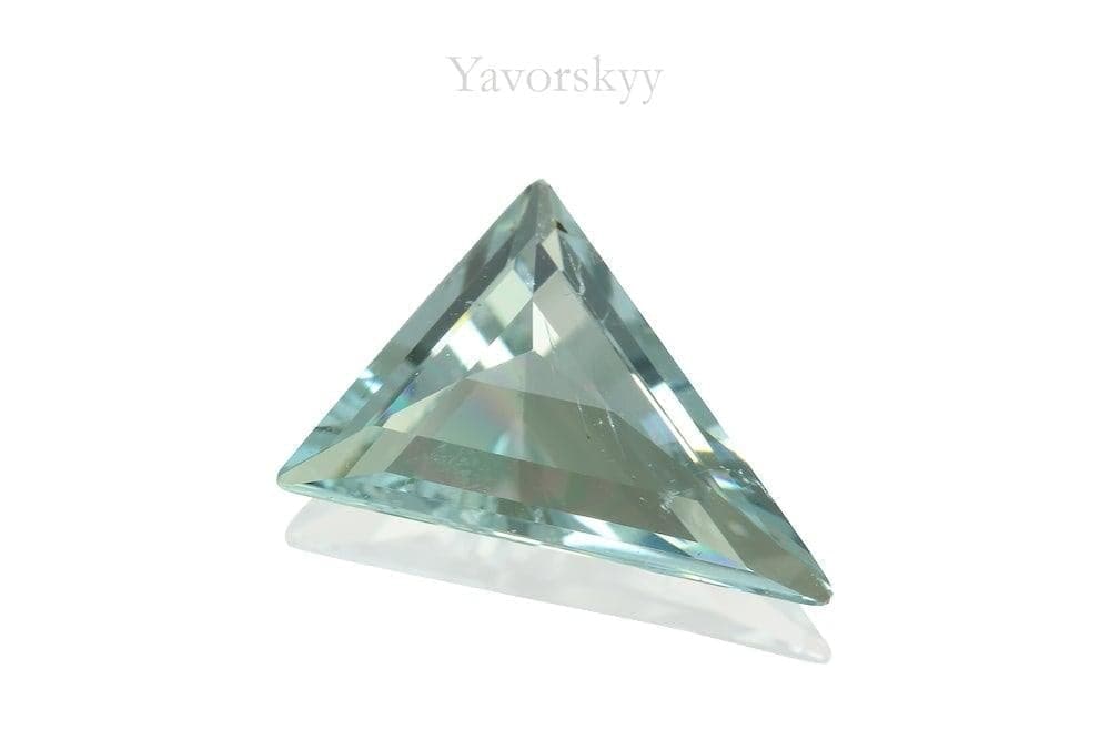 Photo of bottom view of 0.70 ct aquamarine