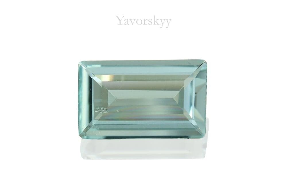 Aquamarine 0.79 carat front view picture