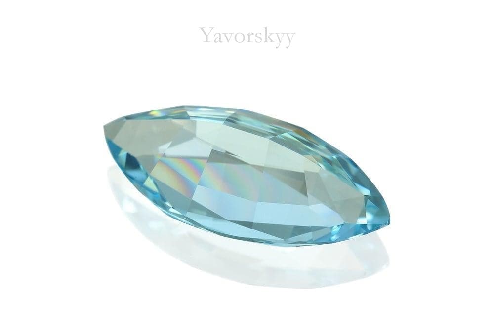 Back side photo of Aquamarine 3.22 cts