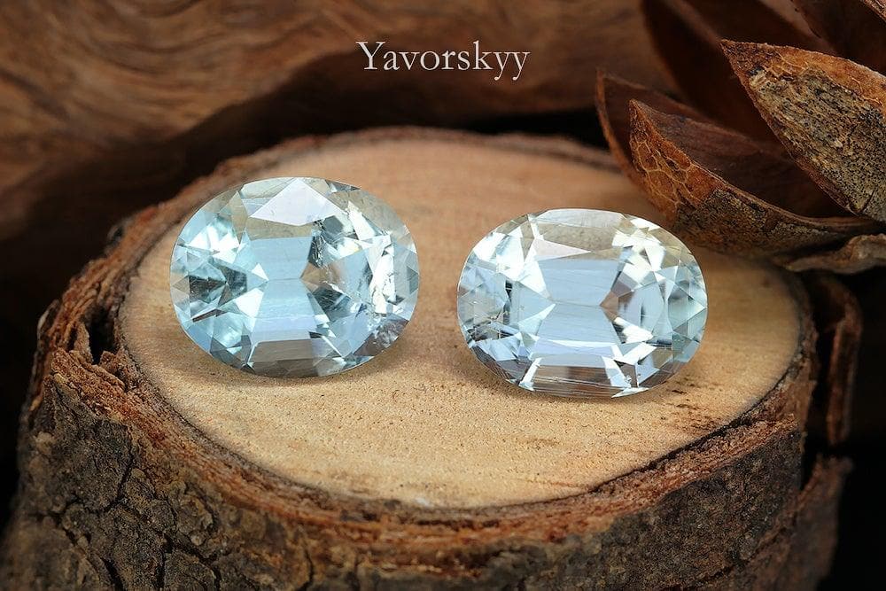 Picture of Aquamarine 8.86cts match pair