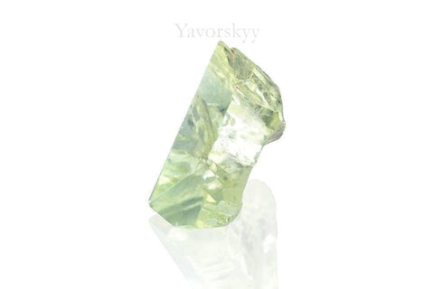A top view image of 13.26 ct green beryl