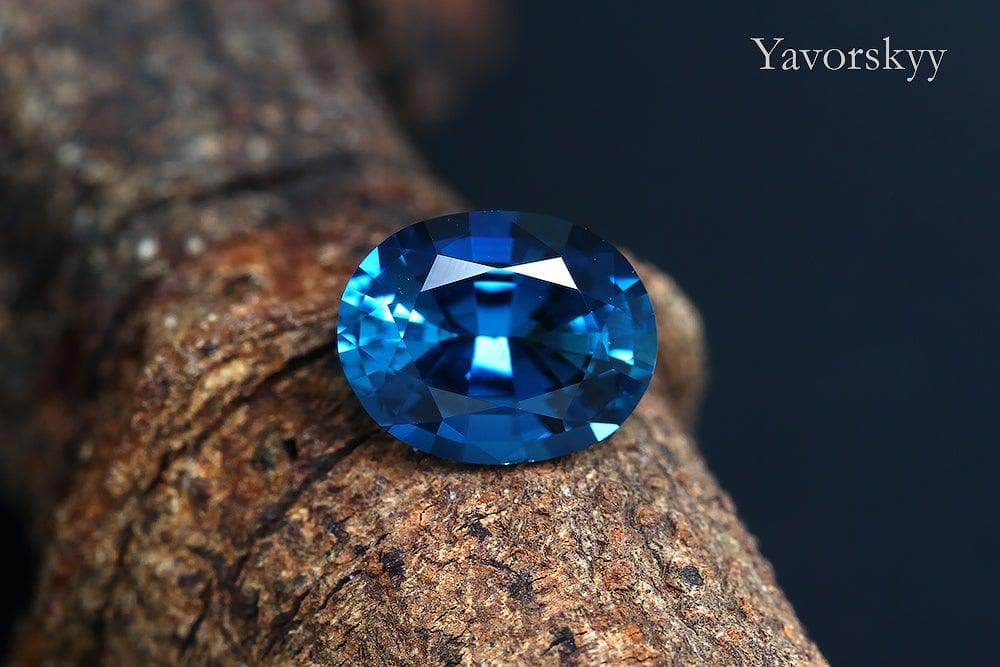 Oval tourmaline 1.04 cts front view picture