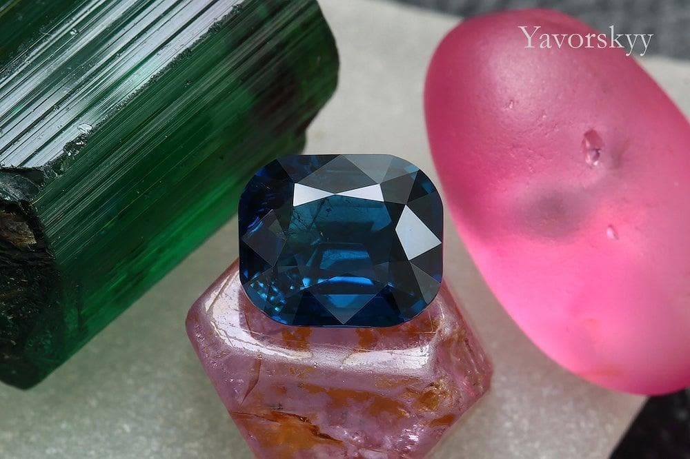 Cushion cut tourmaline 1.09 ct top view photo