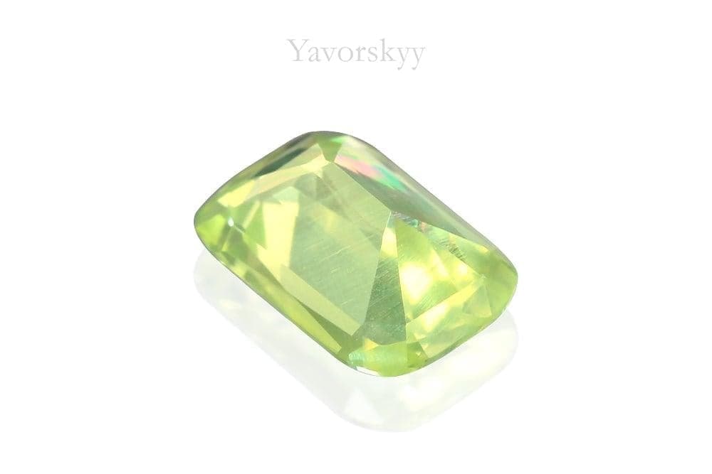 Yellow chrysoberyll 0.22 ct bottom view photo