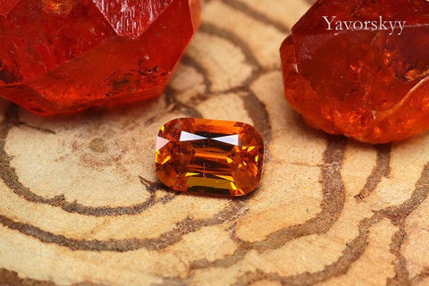 Top view photo of clinohumite 0.60 carat