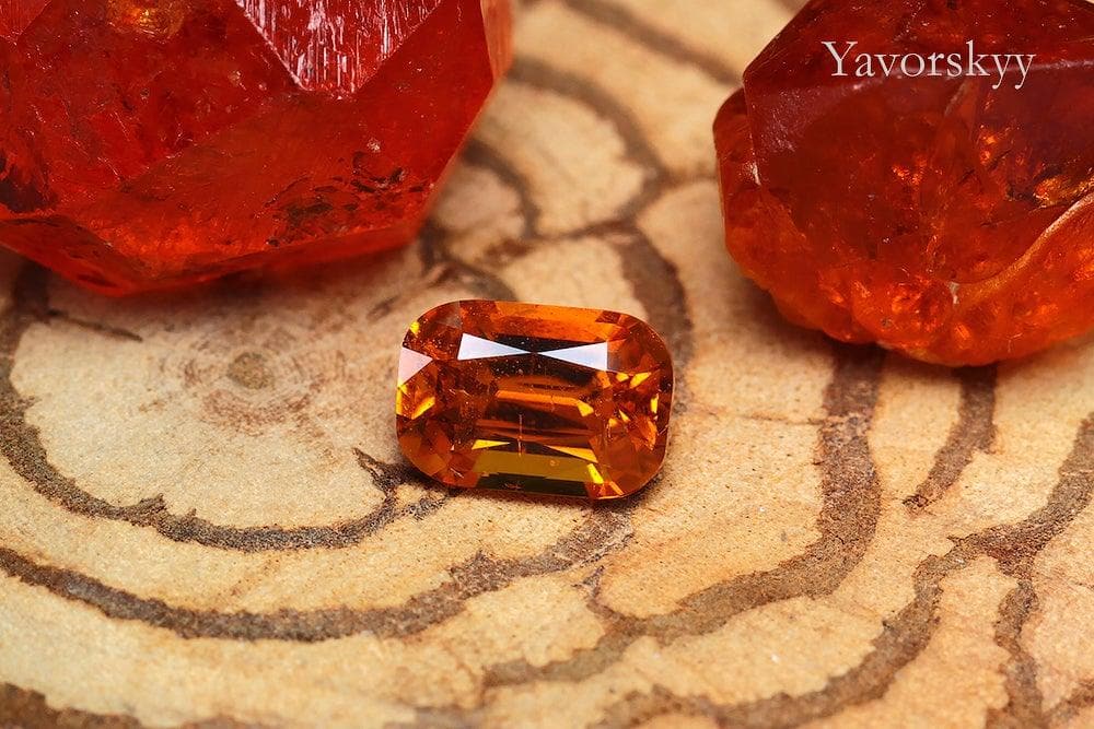 Top view photo of clinohumite 0.60 carat