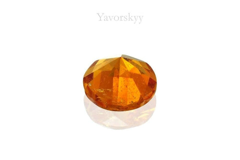 Round clinohumite 0.62 ct bottom view picture