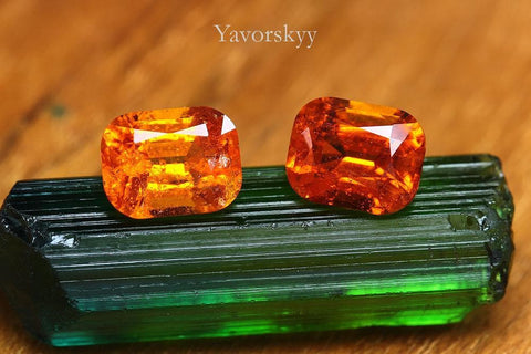 Top view photo of clinohumite 1.39 carat