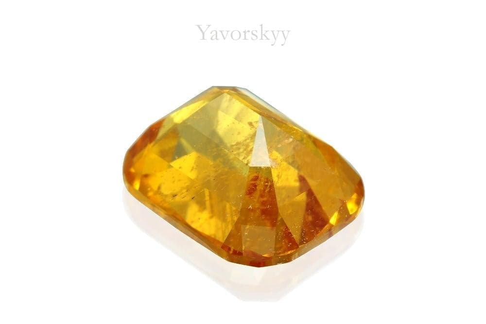 Clinohumite 1.96 carats bottom view photo