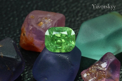 A top view photo of demantoid 1.45 carats