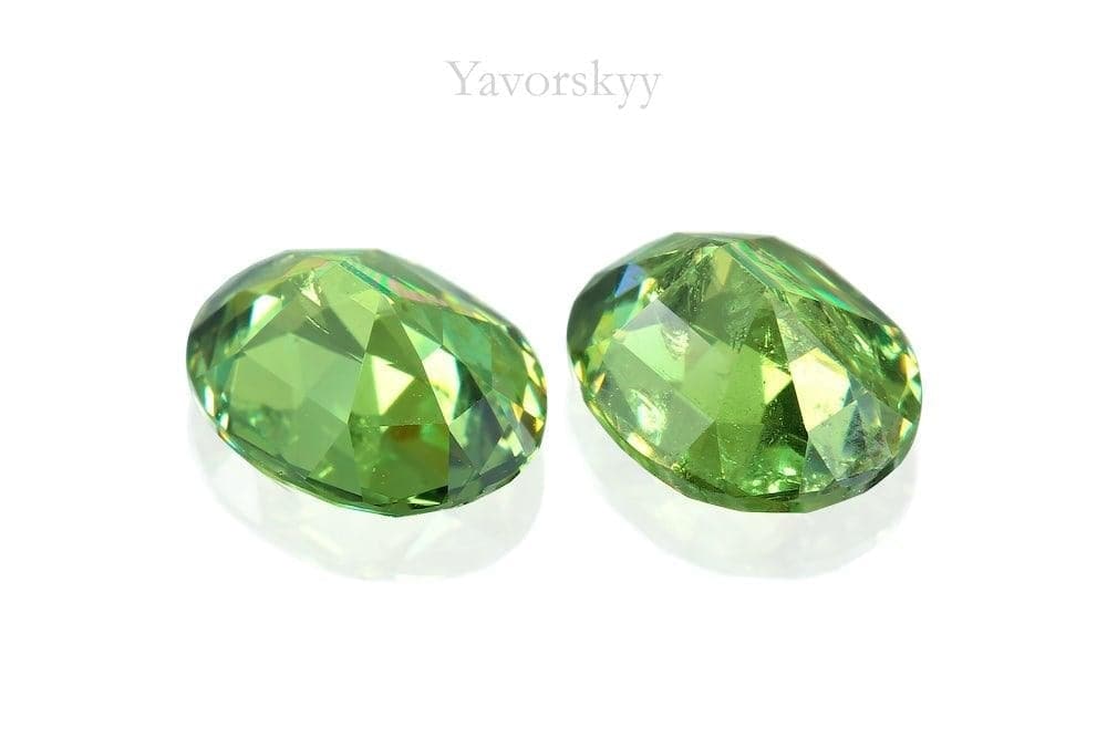 Demantoid 2.32 cts / 2 pcs - Yavorskyy