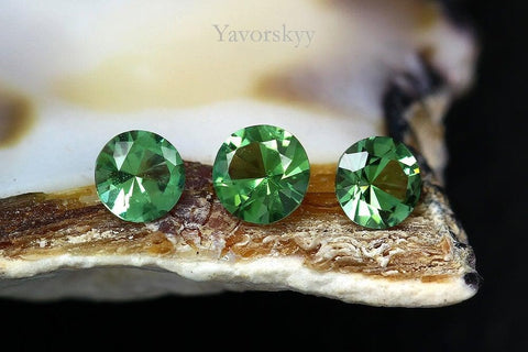 Natural green tourmaline 0.21 carat