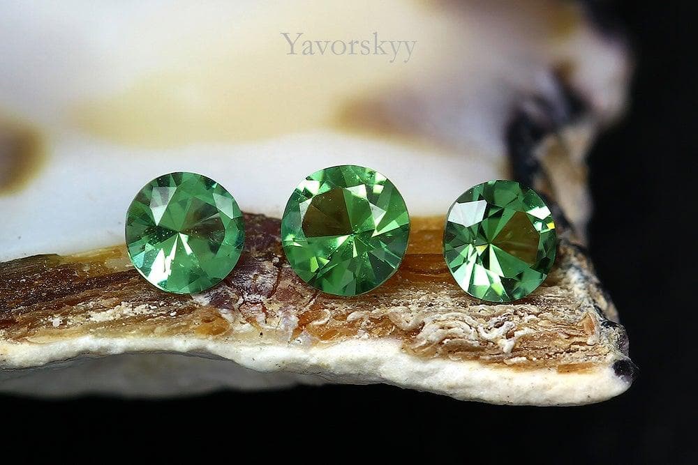 Natural green tourmaline 0.21 carat