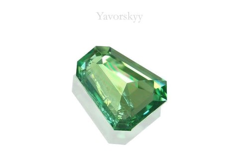 Photo of bottom view of green tourmaline 0.29 carat