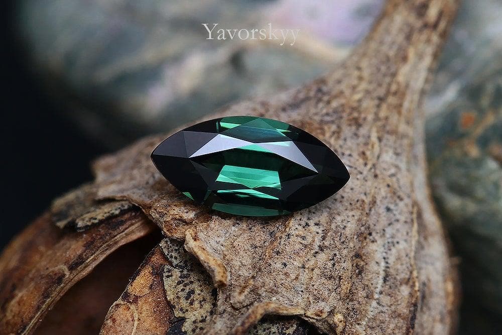 Natural green tourmaline 0.44 carat