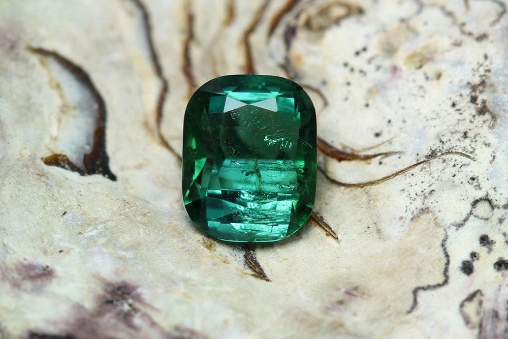 Green tourmaline stone