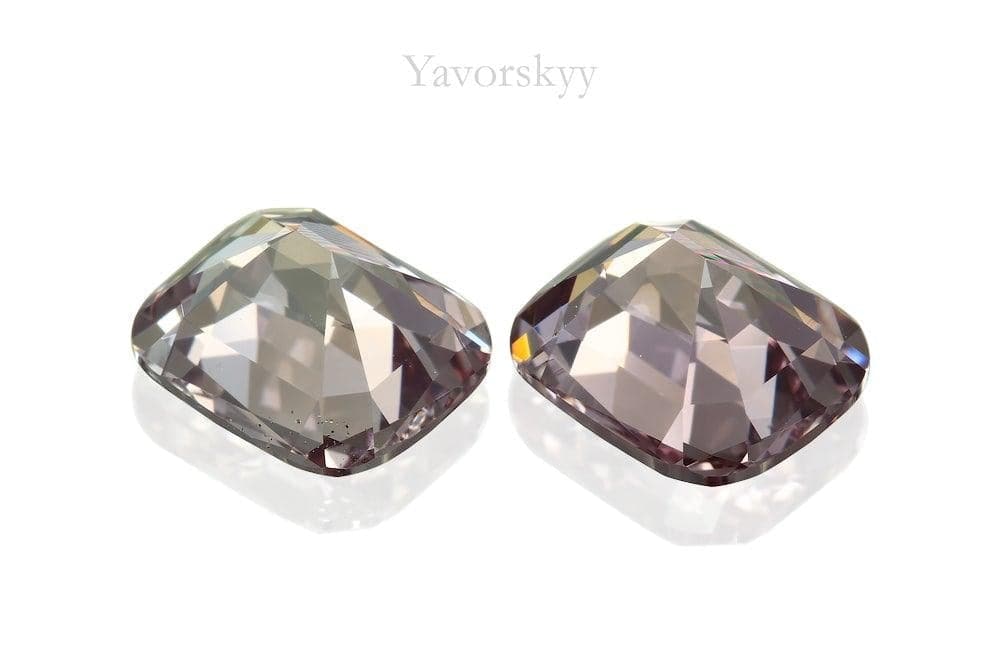 Grey Spinel Burma