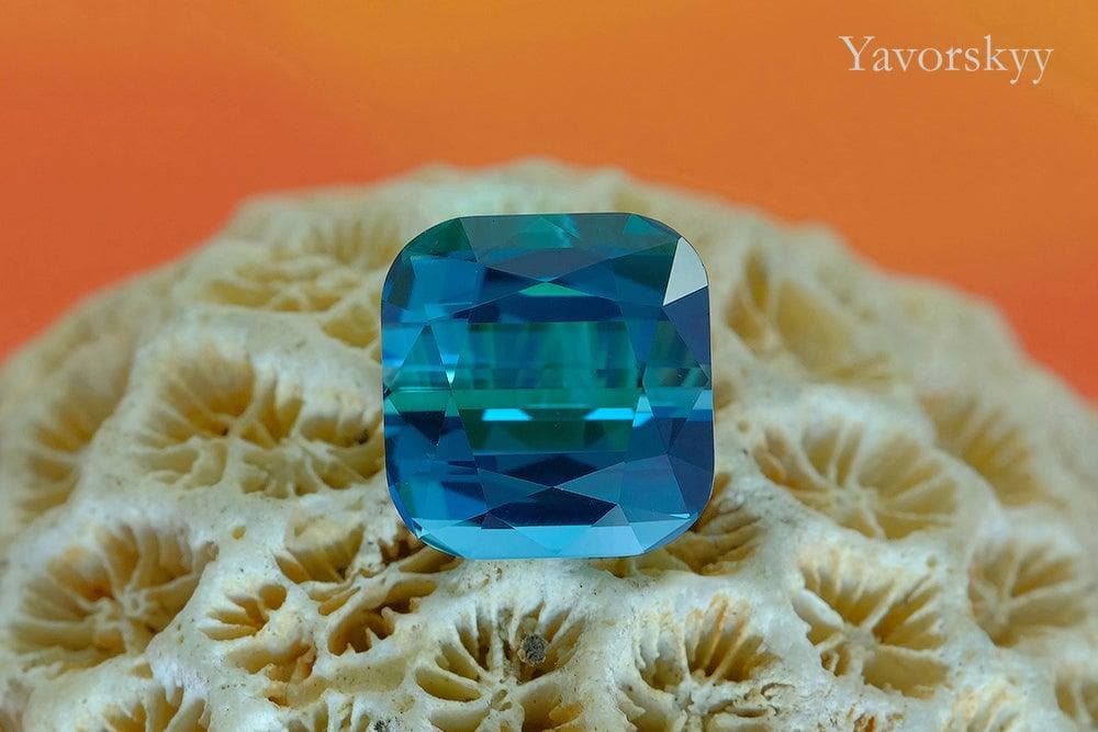 Top view picture of 4.87 ct tourmaline