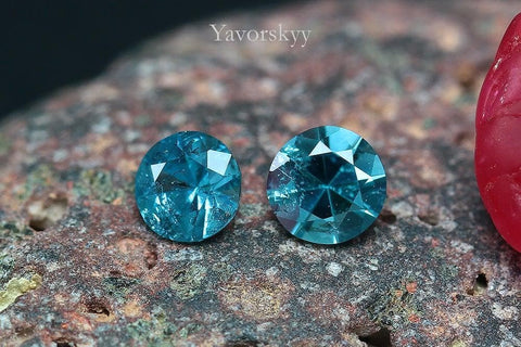 Natural Indigo tourmaline 0.28 carat