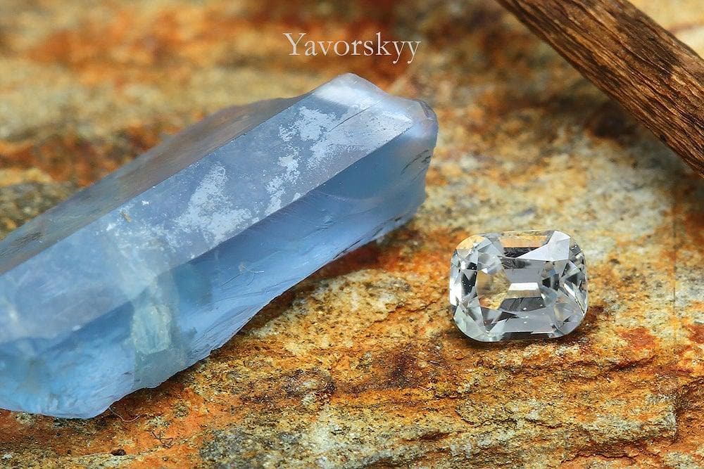 0.10 ct Jeremejevite