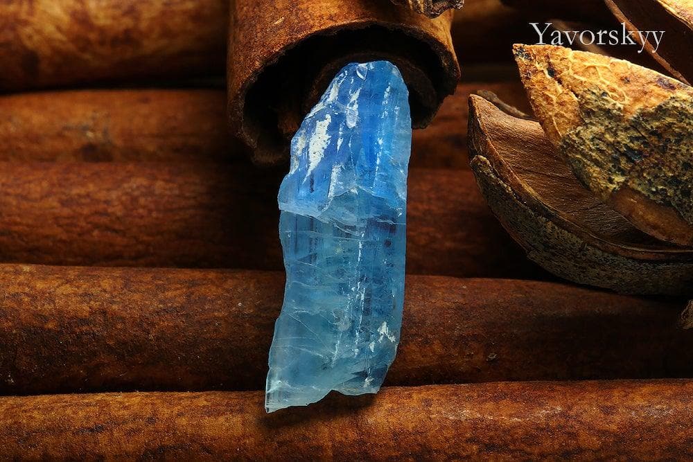 Jeremejevite per carat