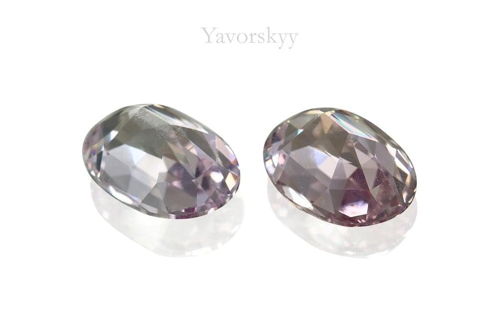 Lavender Spinel 2.77 cts / 2 pcs - Yavorskyy