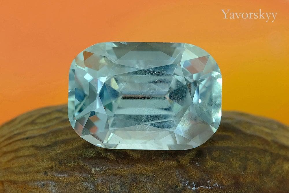 Pastel Green Sapphire No Heat 13.08 cts - Yavorskyy