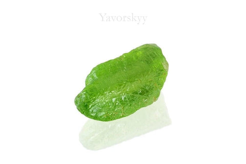 Photo of a crystal peridot 33.44 carats
