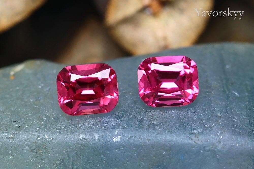 Pair of vivid pink spinel