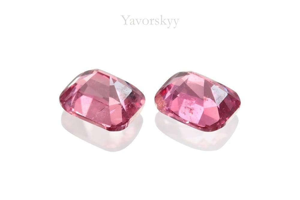 Natural pink spinel pic